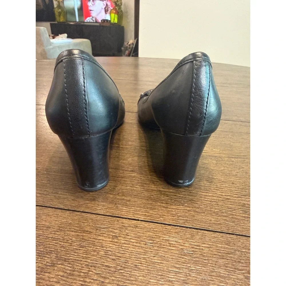 Tory Burch Black Leather Reva Logo Medallion Block Heel Pumps Womens 8.5M